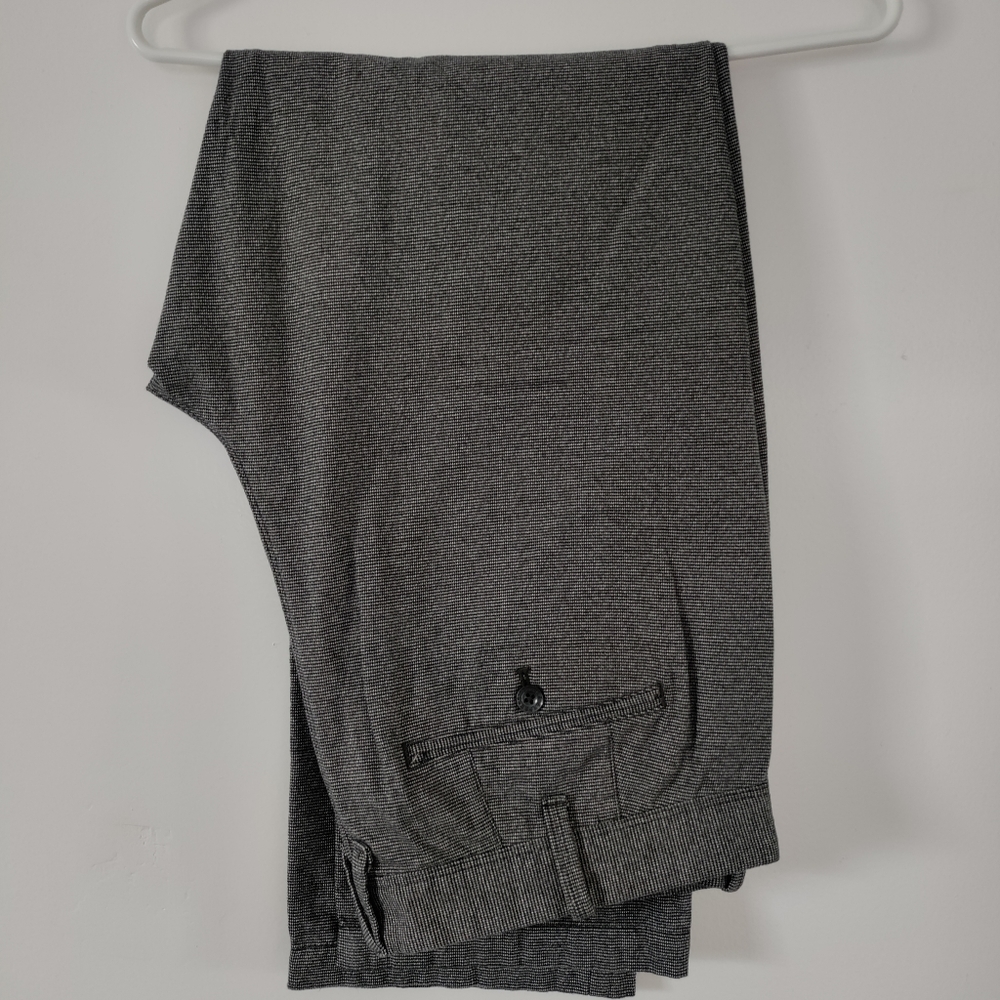 Express dress pants textured black white check design 34 x 30